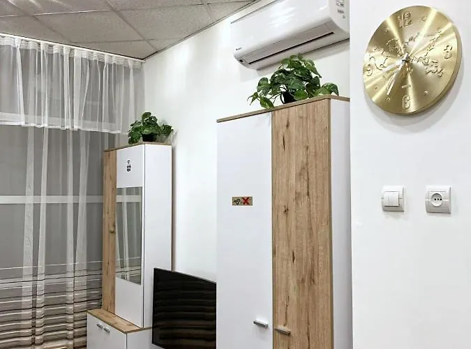 Sun **** * Ljubljana